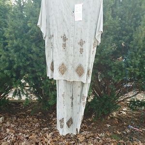 MPH Collection   Skirt Suit Spring Sage  SIZE L NW